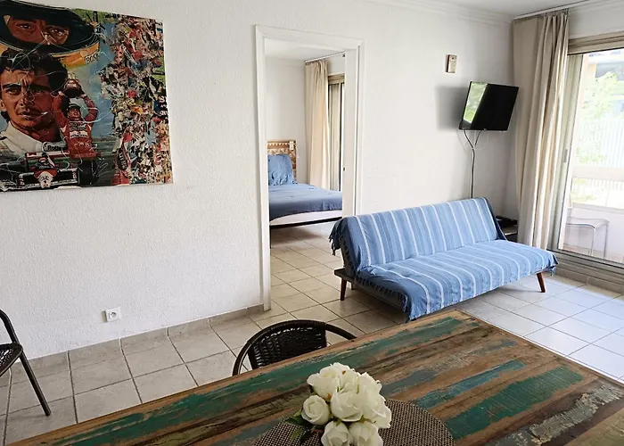 Promenade Residence Hoteliere